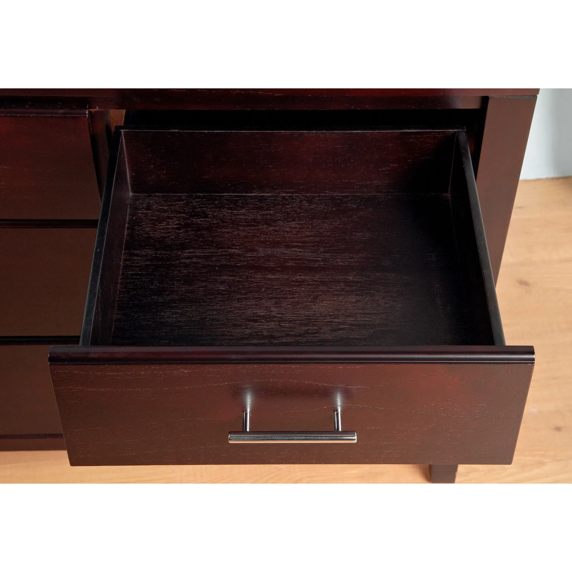 Riva Dresser