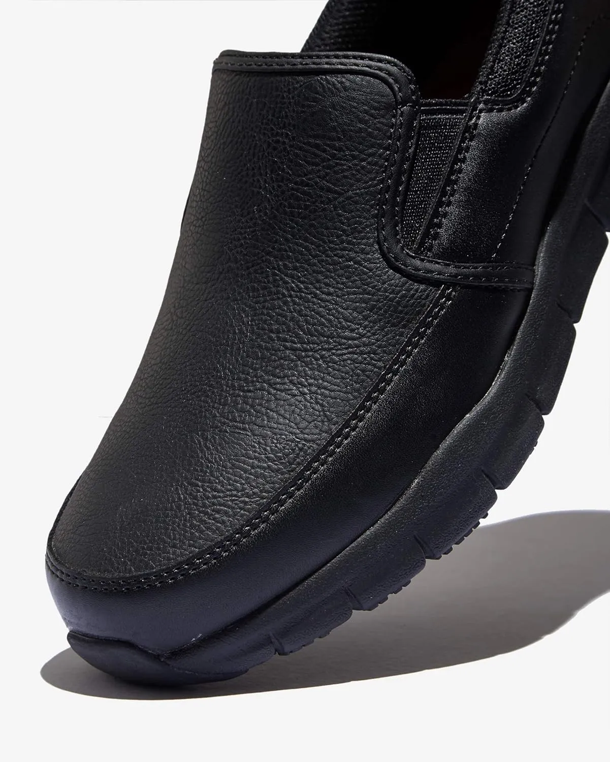 Skechers Men's Nampa-groton Health Care and Food Service Shoes